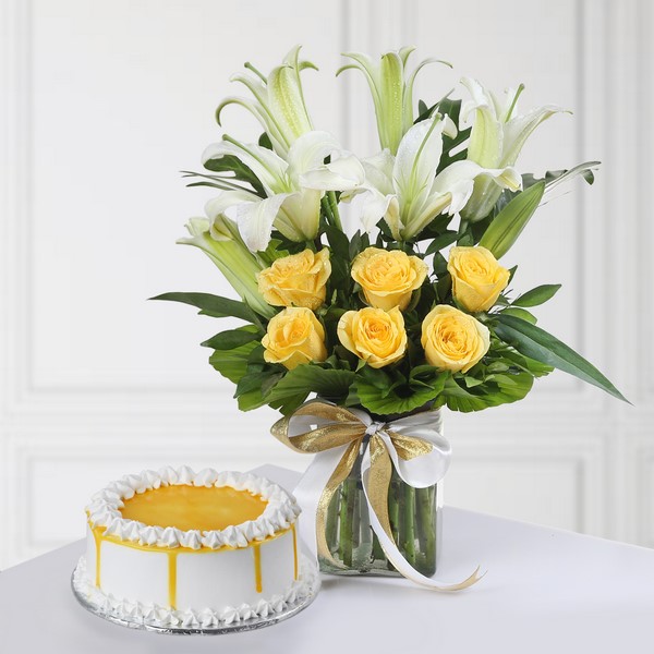 Lilies & Yellow Roses & Butterscotch Cake